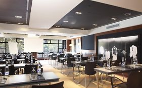 U232 Hotel